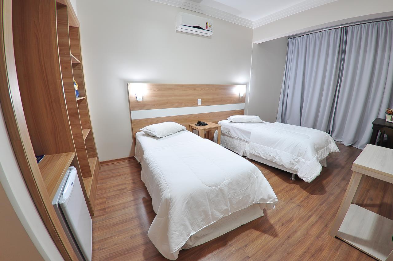 Turis Hotel Passo Fundo Kültér fotó