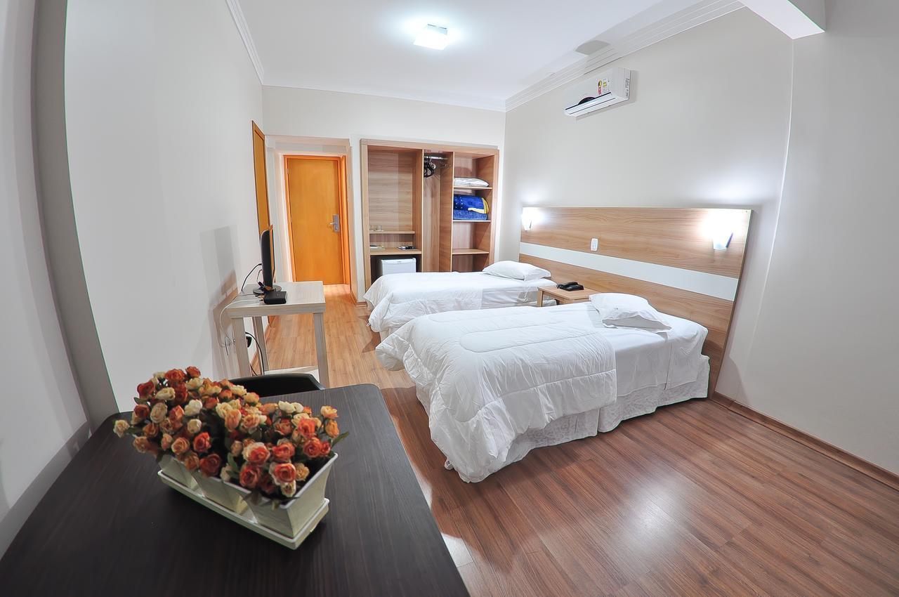 Turis Hotel Passo Fundo Kültér fotó