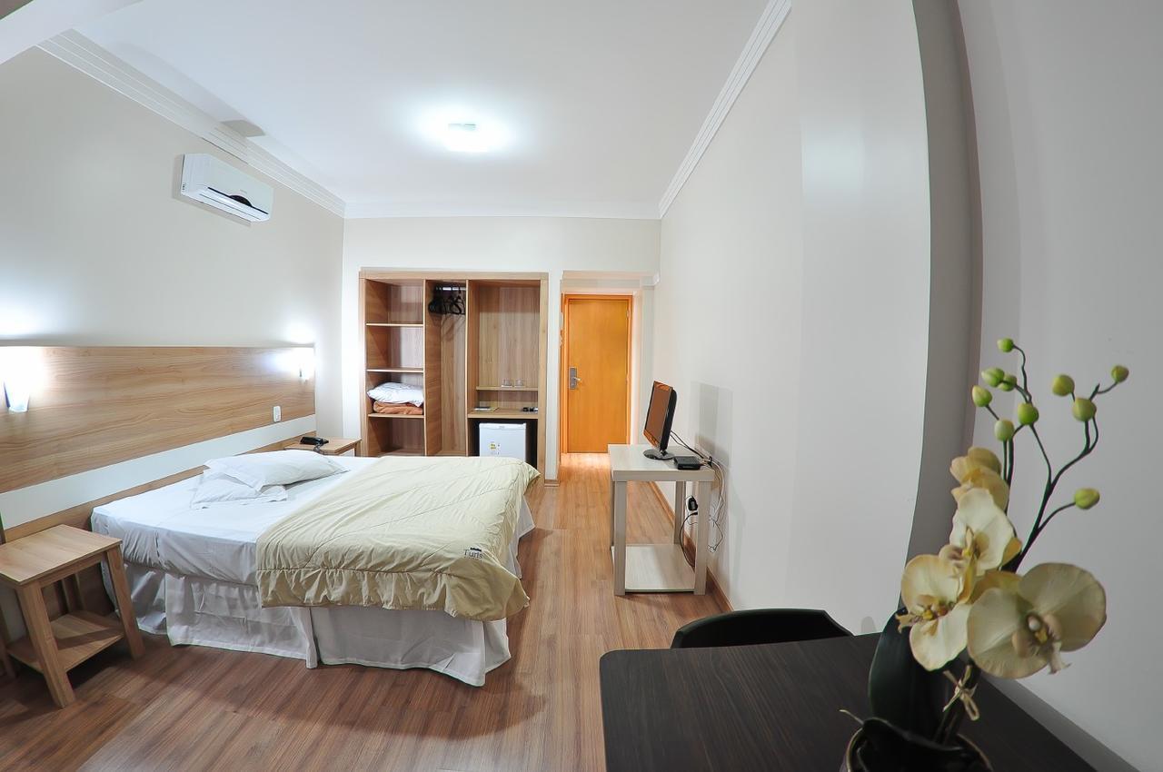 Turis Hotel Passo Fundo Kültér fotó